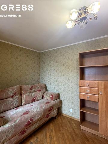 Вовчинецька вул., 124 к2