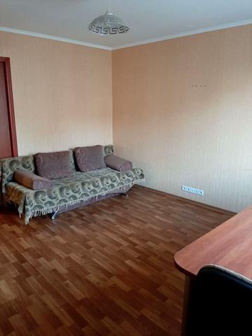 Академіка Амосова вул. (Кірова), 37