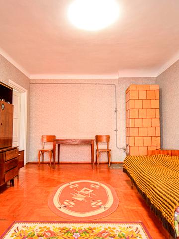 Олени Теліги вул., 2