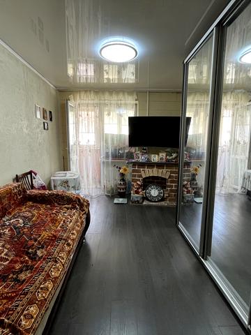 Віталія Блажка вул., 17