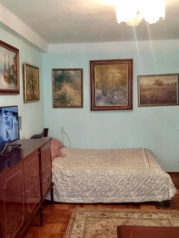 Автозаводська вул., 27