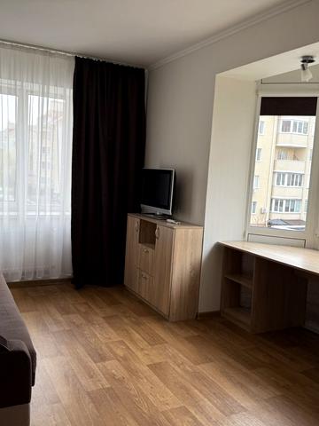 Тараса Шевченка бульв., 7