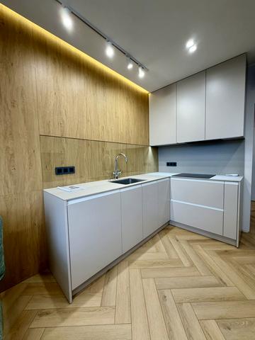 Олександра Олеся вул., 4-Б