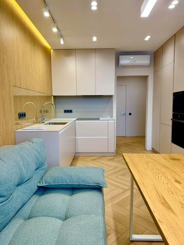 Олександра Олеся вул., 4-Б