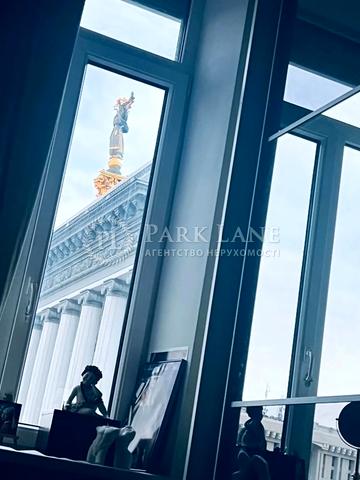 Архітектора Городецького вул., 4