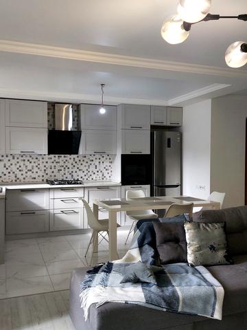 Сімї Глодан вул., 6