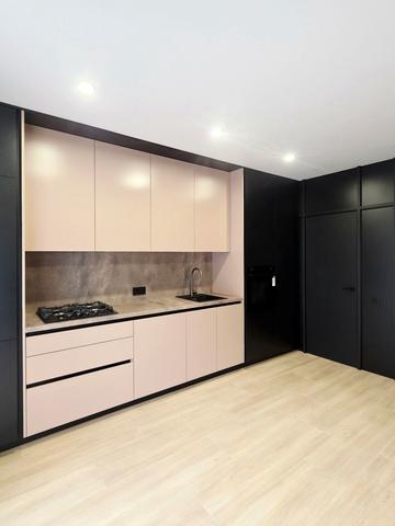 Єдності вул. (Чебишева), 15