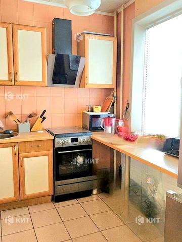 Золочівська вул., 30/1