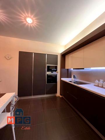 Культури вул., 11