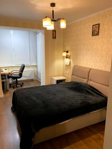 Академіка Шалімова вул., 61-А