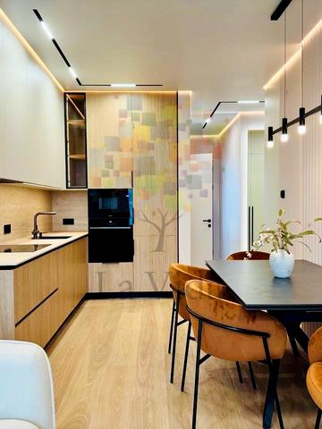 Тиводара Легоцького вул., 80