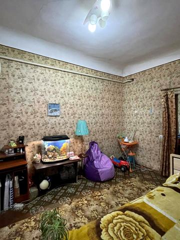 Ковальська вул., 49