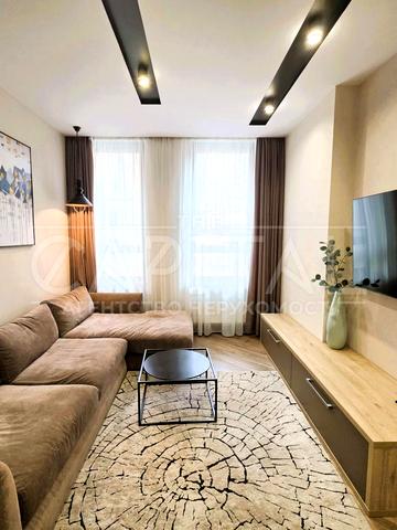 Ділова вул. (Димитрова), 1/2