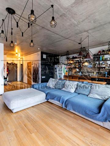 Золотоустівська вул., 34