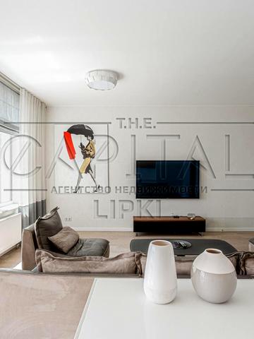 Андрія Верхогляда вул. (Михайла Драгомирова), 9