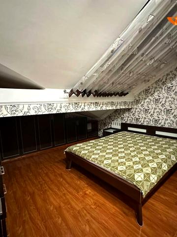 Чорновола вул., 30