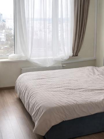 Євгена Сверстюка вул. (Марини Раскової), 6