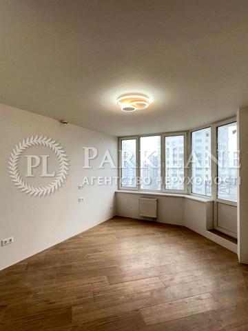 Верховинна вул., 41