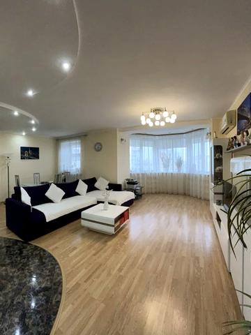 Левка Лукяненка вул. (Маршала Тимошенка), 29