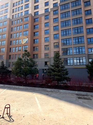 Петрівська вул., 7