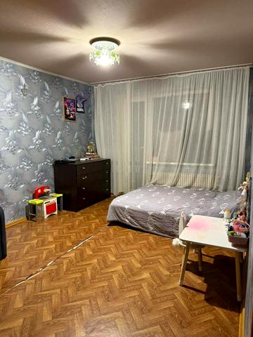 Театральна, 78