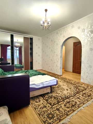 Петра Калнишевського вул. (Михайла Майорова), 7