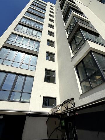 Ольги Кисілевської вул., 37