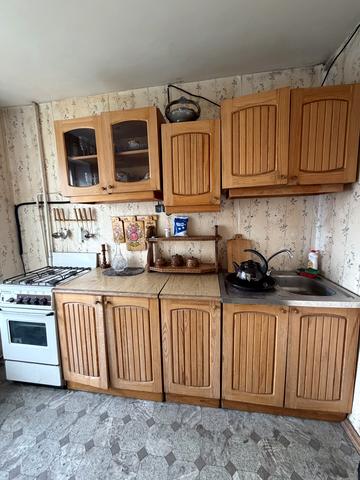 Симиренка вул., 13