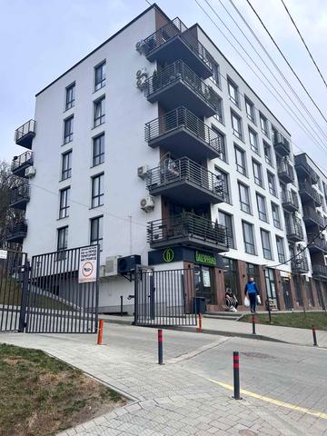 Львівська вул., 92а