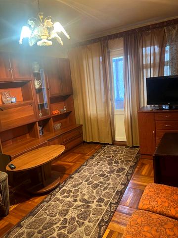 Академіка Філатова вул., 28