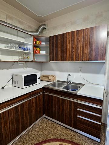 Йорданська вул. (Лайоша Гавро), 9-Є