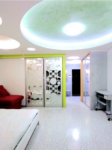 Лесі Українки бульв., 20/22