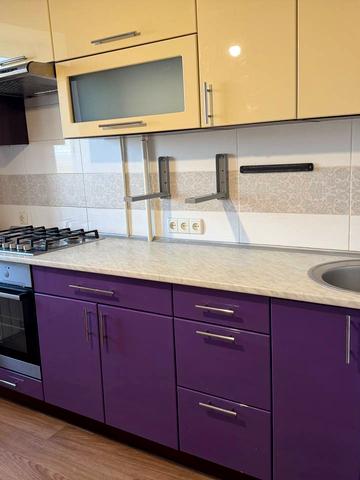 Богдана Хмельницького просп. (Героїв Сталінграда), 133-Б