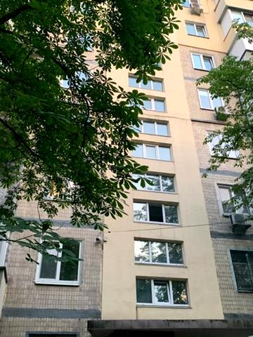 Ентузіастів вул., 19/1