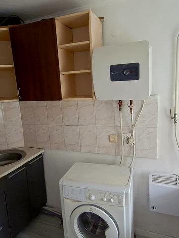 Михайла Стельмаха вул., 8