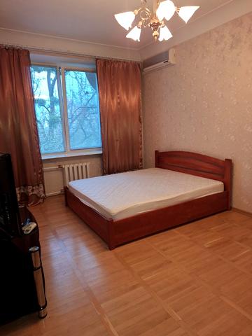 Костя Гордієнка пров., 10