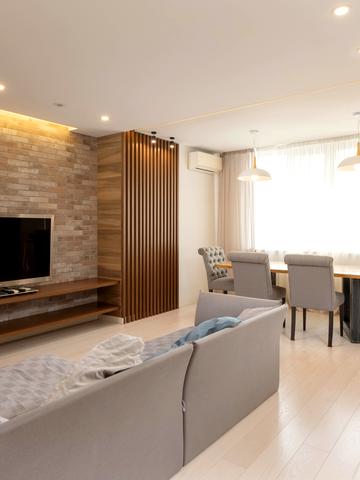 Княжий Затон вул., 21