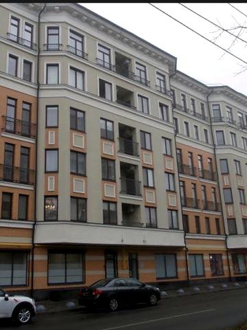 Євгенія Єніна вул. (Бакуліна), 33