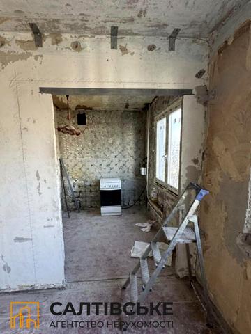 Амосова вул. (Корчагінців), 5