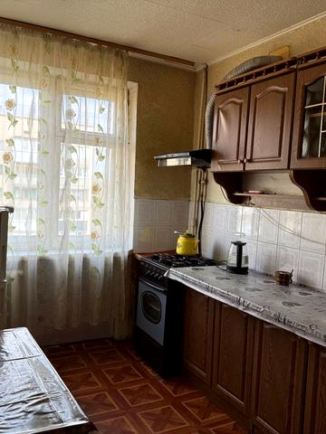 Юрія Литвинського вул. (Російська), 82