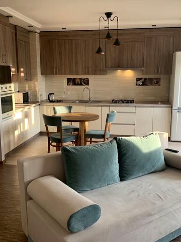 Лисеницька вул., 2а