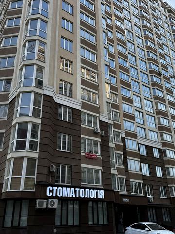 Університетська вул., 1-В