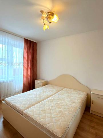 Грушевського вул., 2