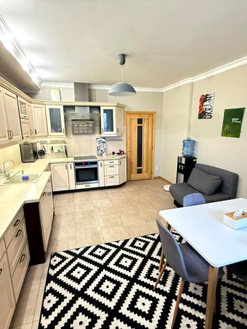 Голосіївська вул., 13