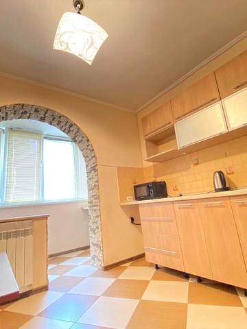 Княжий Затон вул., 7