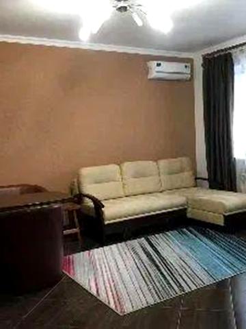 Ованеса Туманяна вул., 15-А