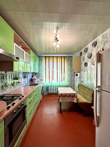 Зимових Походів вул. (Молодогвардійська), 10