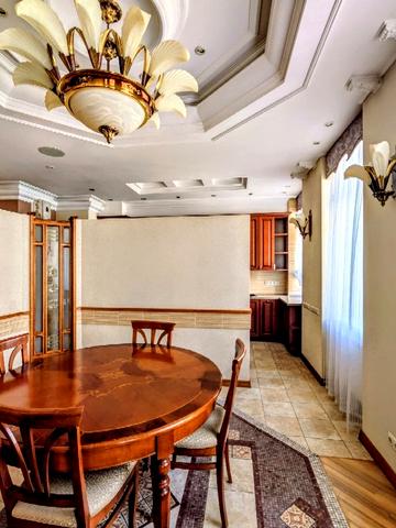 Андріївський узвіз, 1-А