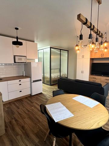 Набережна Перемоги вул., 112-Д к3