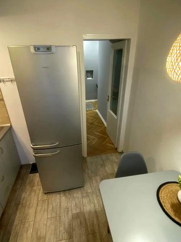 Дмитра Вітовського вул. (), 19